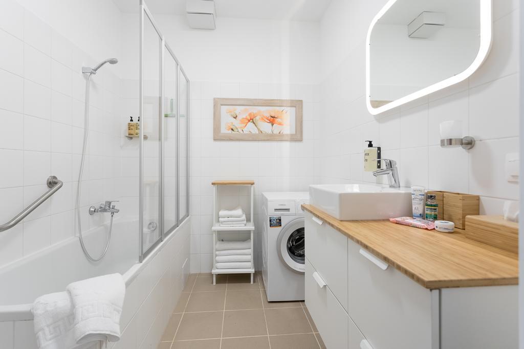 Mar Suite Apartments - Simmering Wiedeń Zewnętrze zdjęcie