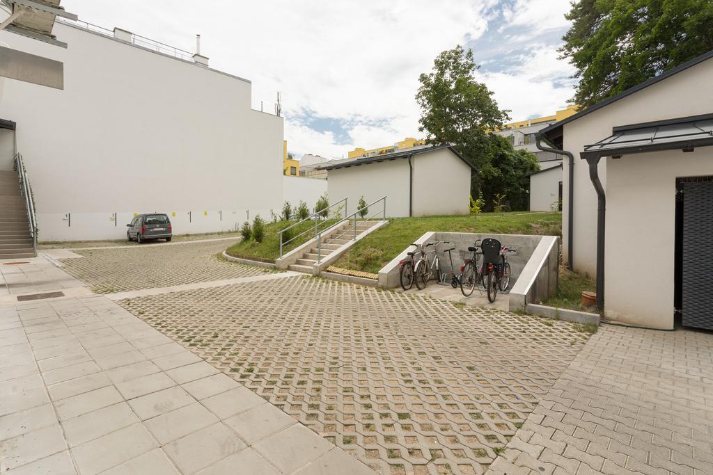 Mar Suite Apartments - Simmering Wiedeń Zewnętrze zdjęcie